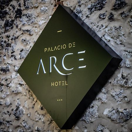 Palacio De Arce Luaran gambar